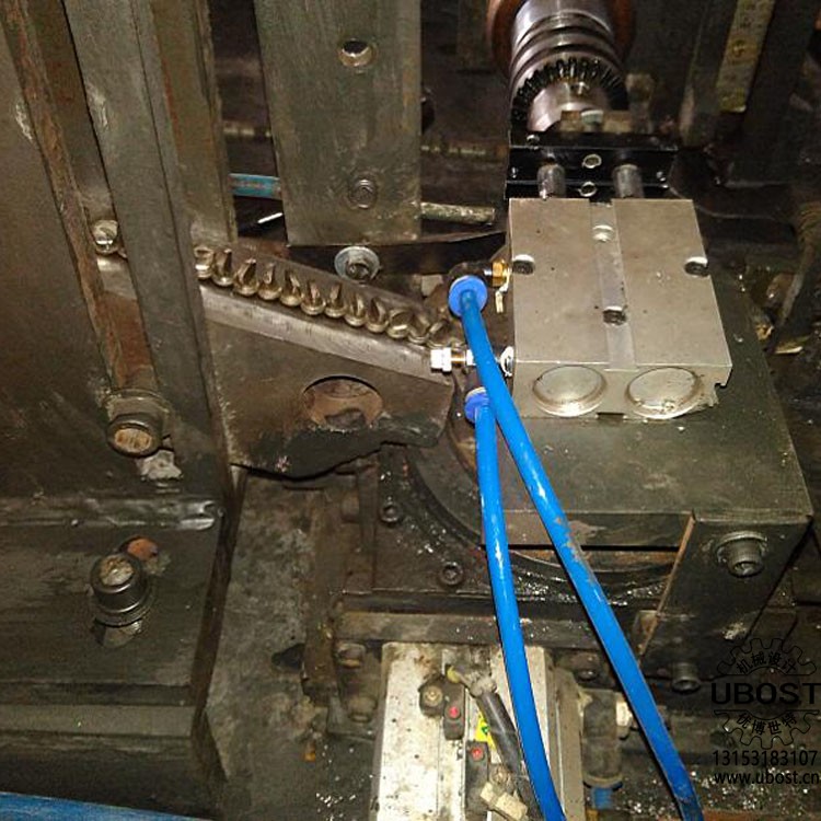 優(yōu)博世特，ubost,鉆孔機(jī)，銷軸，螺栓，自動，攻絲機(jī)，機(jī)械手，非標(biāo)自動化，設(shè)備，銷軸鉆孔機(jī)，螺栓鉆孔機(jī)，