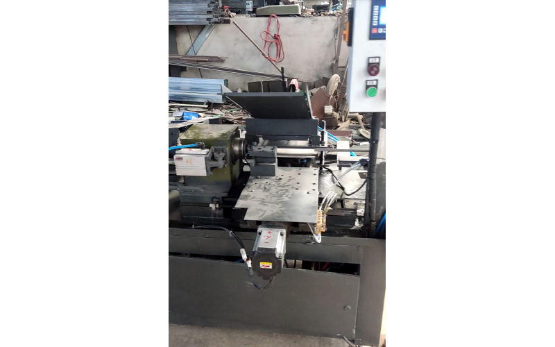 園棒倒角自動儀表車床