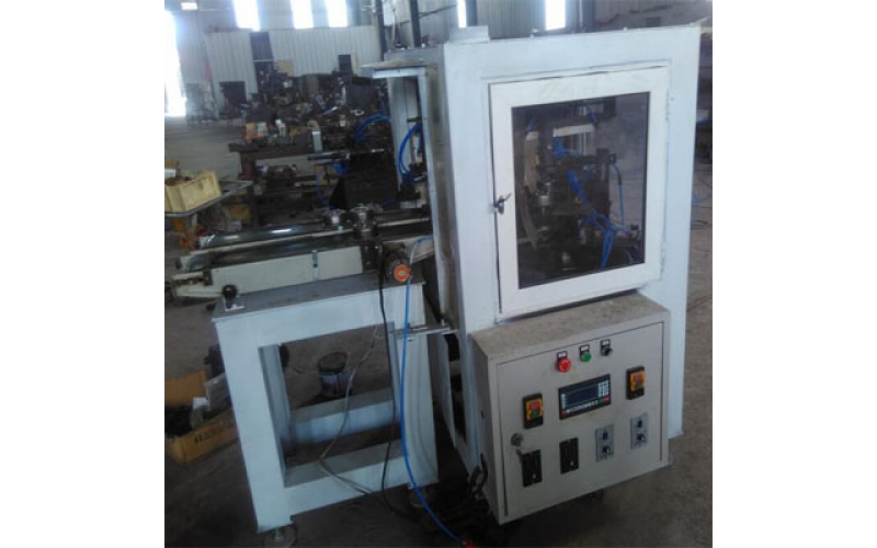 盤(pán)齒零件-全自動(dòng)清洗、吹干、噴油一體機(jī)