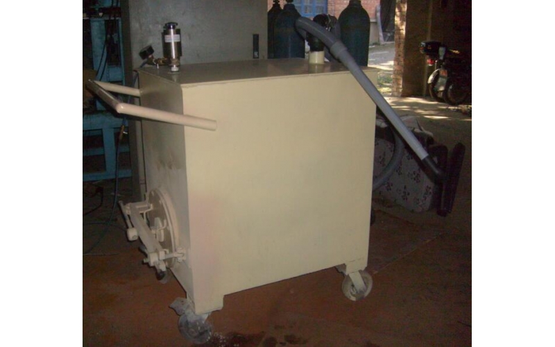 廢液（鐵削、油泥）氣動吸液車