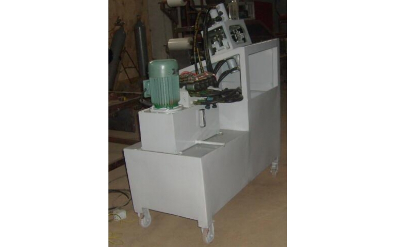 四點力矩、行程平衡液壓鉗