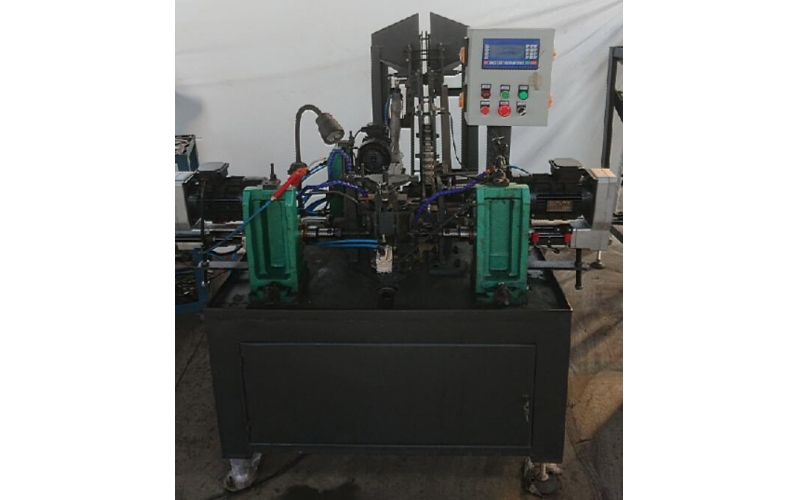 銷軸、螺栓-三軸全自動鉆孔、雙倒角一體機