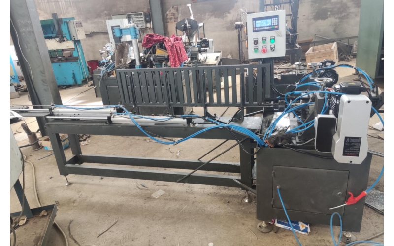 長(zhǎng)桿-鉆孔倒角機(jī)