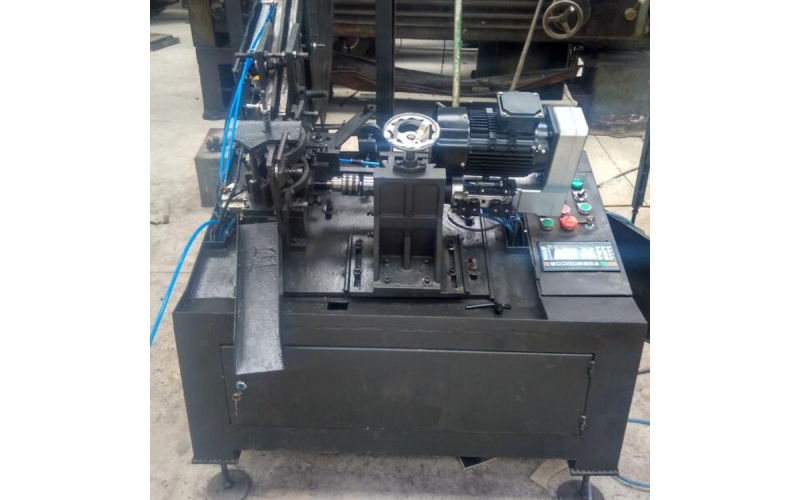 銷軸、螺栓-自動鉆孔機(jī)在螺栓桿部鉆孔上的應(yīng)用